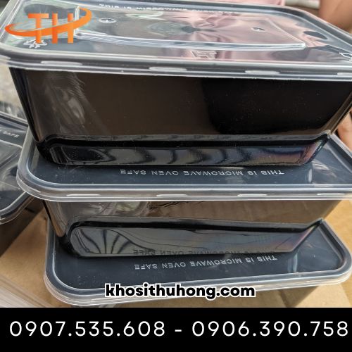 Hộp chữ nhật đựng được nhiều loại thực phẩm khác nhau