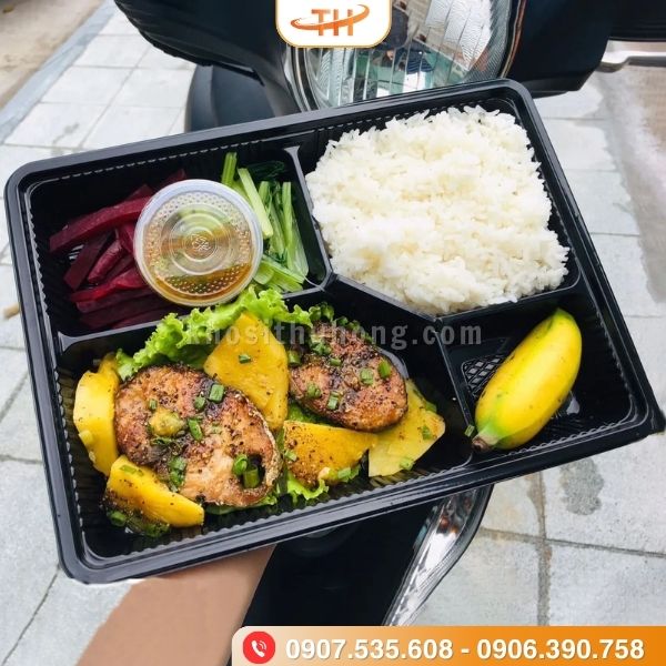 Hộp HT25 4 ngăn đựng thực phẩm tiện lợi Hộp HT25 4 ngăn đựng thực phẩm tiện lợi