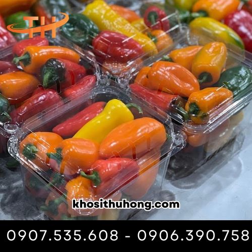 Hộp nhựa đựng trái cây 250g