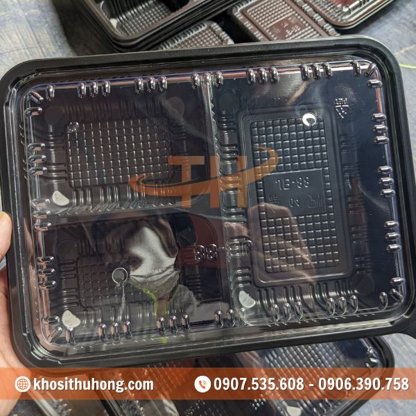 Hộp nhựa đế đen 3 ngăn chất lượng Hộp nhựa đế đen 3 ngăn chất lượng