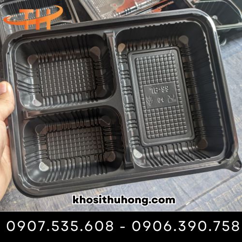 Hộp nhựa 3 ngăn JB88