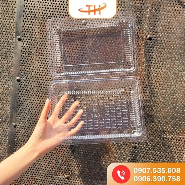 Hộp nhựa trong ghim bấm H142 kích thước lớn giá rẻ Hộp nhựa trong ghim bấm H142 kích thước lớn giá rẻ