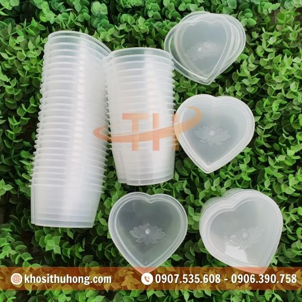 Hũ được thiết kế gọn nhẹ, dễ dàng xếp chồng Hũ được thiết kế gọn nhẹ, dễ dàng xếp chồng