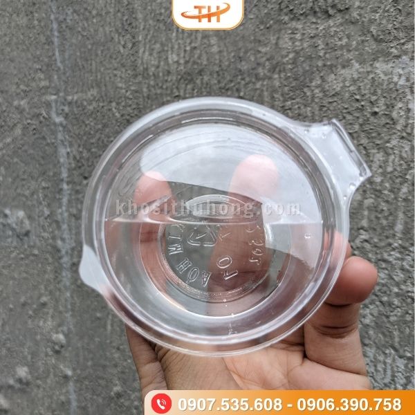 Hũ nước sốt nắp liền được thiết kế kín khít giúp an toàn khi vận chuyển Hũ nước sốt nắp liền được thiết kế kín khít giúp an toàn khi vận chuyển