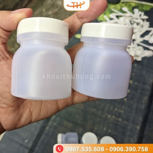 Hũ sữa chua tròn màu sắc bắt mắt Hũ sữa chua tròn màu sắc bắt mắt