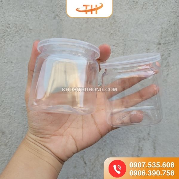 Hũ làm sữa chua vuông 120ml trong suốt giá rẻ Hũ làm sữa chua vuông 120ml trong suốt giá rẻ