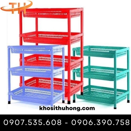 Kệ nhựa nhiều tầng khác nhau