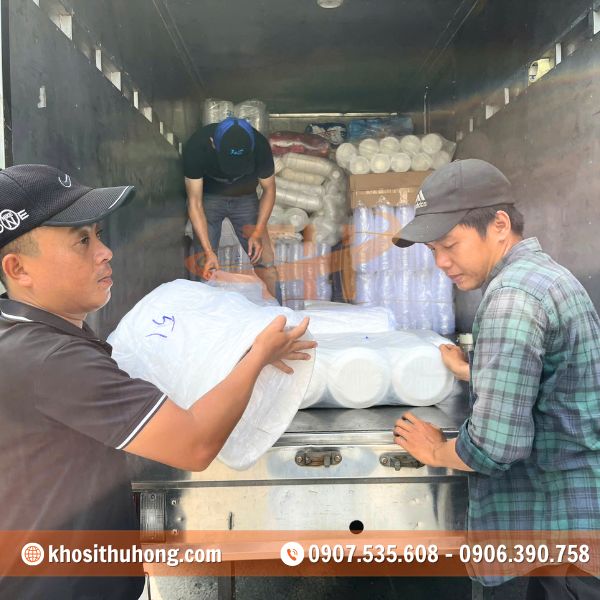 Khách hàng đa dạng, giao hàng toàn quốc Khách hàng đa dạng, giao hàng toàn quốc