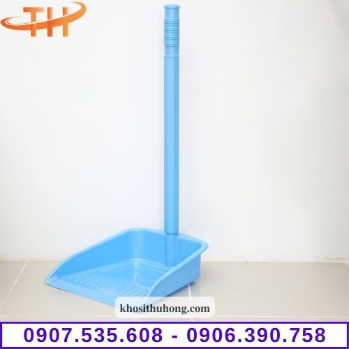 Ky hốt rác nhựa cán dài