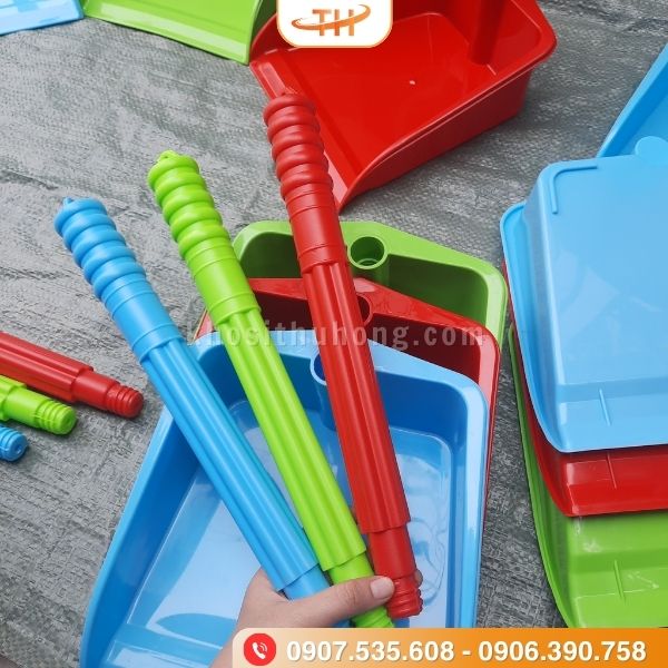 Ky hốt rác làm từ nhựa cao cấp Ky hốt rác làm từ nhựa cao cấp