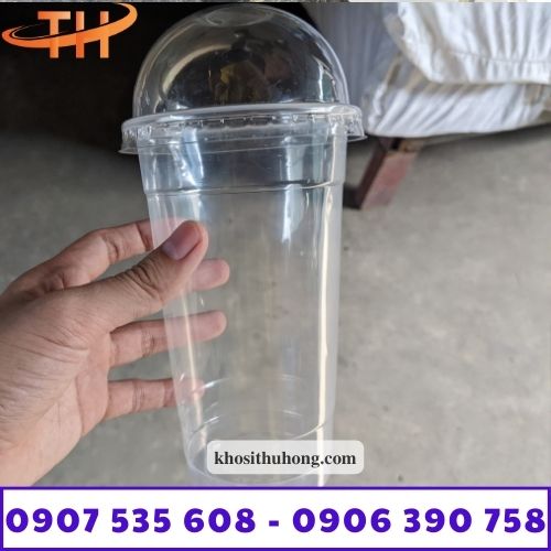 Ly nhựa PET