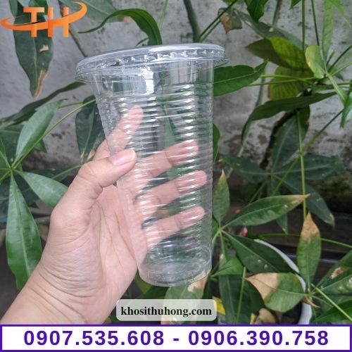 Ly nhựa sọc 700ml