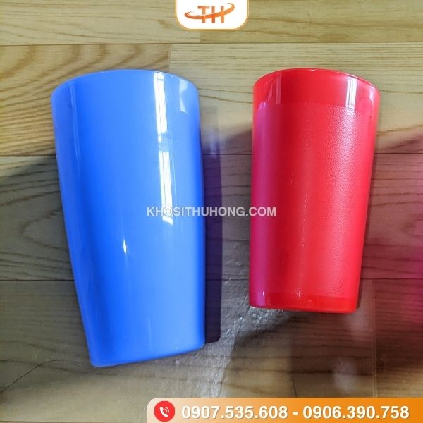 Ly nhựa trơn với giá sỉ cạnh tranh nhất Ly nhựa trơn với giá sỉ cạnh tranh nhất
