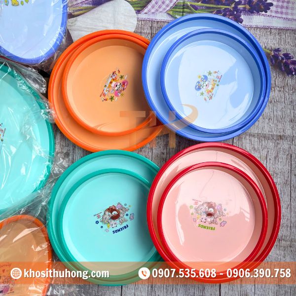 Mâm nhựa tròn được làm từ nhựa PP cứng cáp Mâm nhựa tròn được làm từ nhựa PP cứng cáp