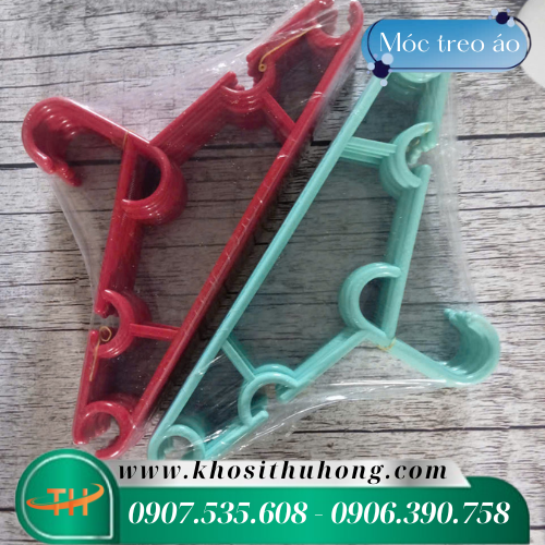 Móc treo quần áo bán Shop