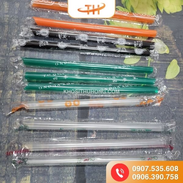 Ống hút có nhiều màu sắc, kích thước khác nhau Ống hút có nhiều màu sắc, kích thước khác nhau