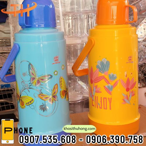 Phích có độ dày dặn, chống va đập tốt