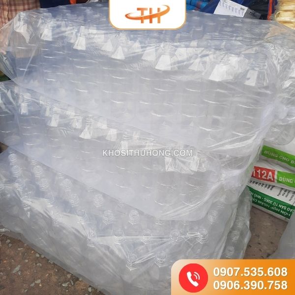 Quy cách đóng gói chai nhựa có vòi xịt 1000ml tại Thu Hồng Quy cách đóng gói chai nhựa có vòi xịt 1000ml tại Thu Hồng