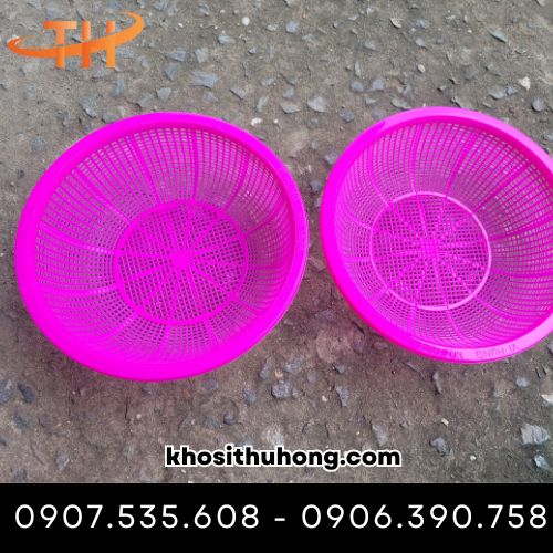 Rổ nhựa giúp rửa rau, rửa thịt cá