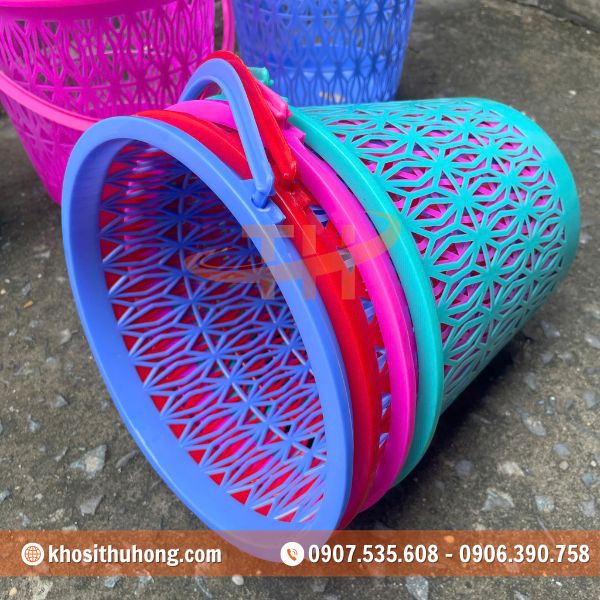 Sọt nhựa tròn với nhiều kích thước và màu sắc khác nhau Sọt nhựa tròn với nhiều kích thước và màu sắc khác nhau