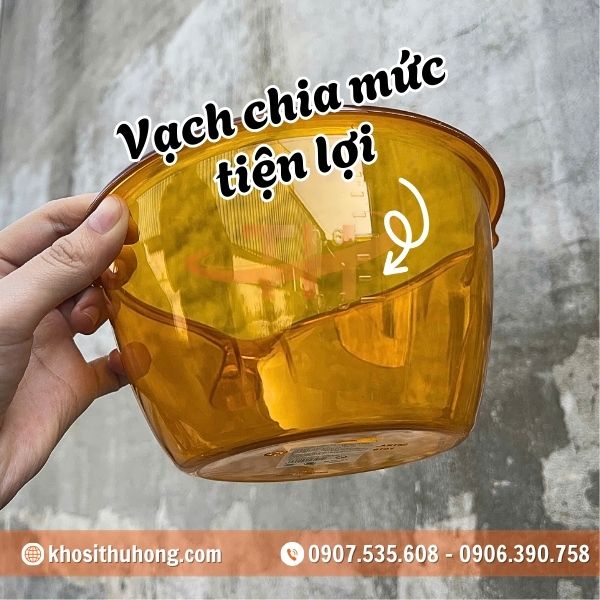 Thân gáo được chia dung tích rõ ràng Thân gáo được chia dung tích rõ ràng