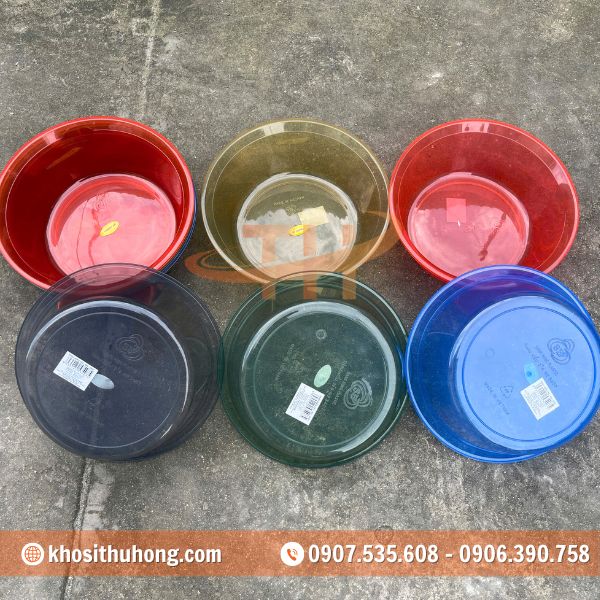 Thau nhựa trong chất lượng dày dặn, dẻo dai Thau nhựa trong chất lượng dày dặn, dẻo dai