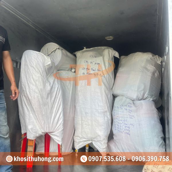 Thu Hồng chuyên sỉ các mặt hàng nhựa chất lượng Thu Hồng chuyên sỉ các mặt hàng nhựa chất lượng