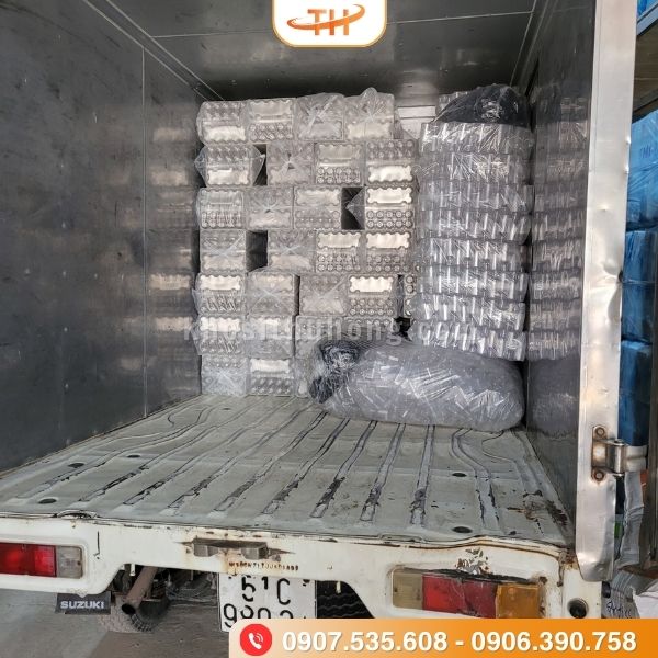 Thu Hồng chuyển sỉ rẻ lon nhựa PET viền vành HM 250ml Thu Hồng chuyển sỉ rẻ lon nhựa PET viền vành HM 250ml