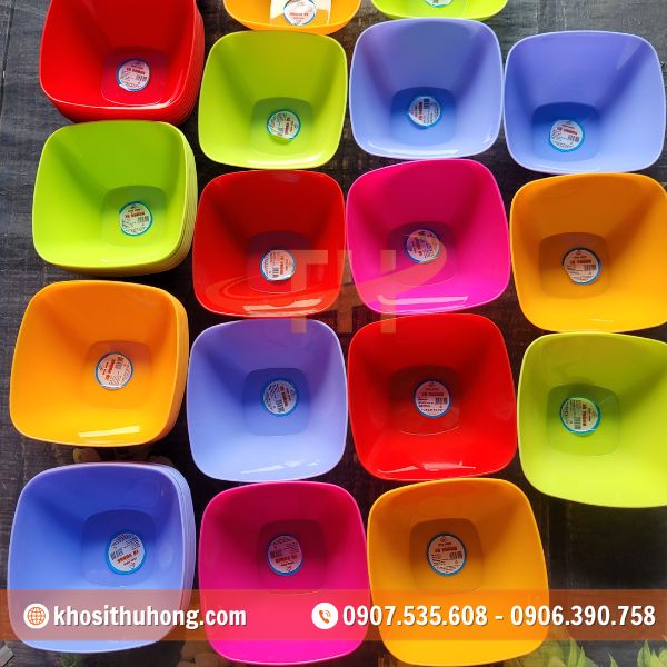 Thu Hồng - Chuyên sỉ tô nhựa vuông với giá sỉ tận kho Thu Hồng - Chuyên sỉ tô nhựa vuông với giá sỉ tận kho