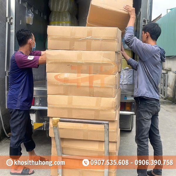 Thu Hồng cung cấp sỉ cam kết hàng luôn ổn định, đúng mẫu Thu Hồng cung cấp sỉ cam kết hàng luôn ổn định, đúng mẫu