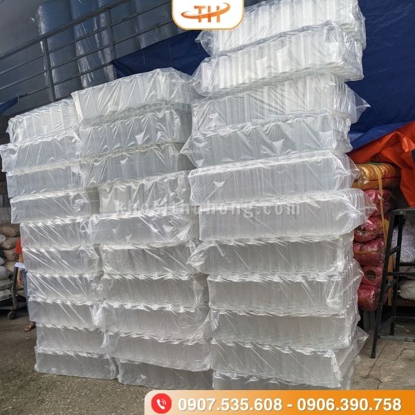 Thu Hồng - Kho sỉ cung cấp chai nhựa uy tín Thu Hồng - Kho sỉ cung cấp chai nhựa uy tín