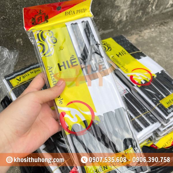 Thu Hồng là địa chỉ cung cấp đũa nhựa đen uy tín giá rẻ Thu Hồng là địa chỉ cung cấp đũa nhựa đen uy tín giá rẻ