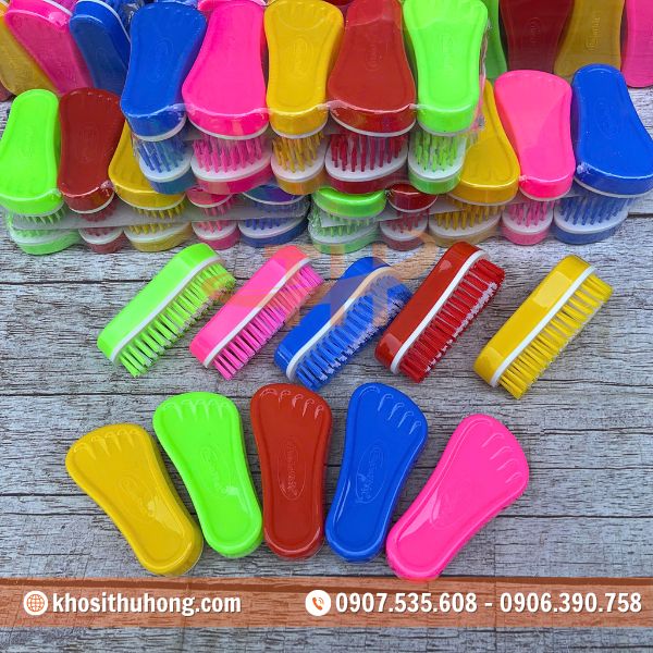 Thu Hồng là địa chỉ sỉ bàn chải hình bàn chân uy tín, giá rẻ Thu Hồng là địa chỉ sỉ bàn chải hình bàn chân uy tín, giá rẻ
