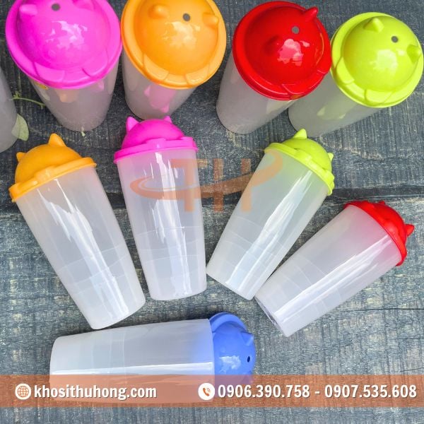 Thu Hồng là địa chỉ sỉ ly nhựa nắp gấu giá rẻ nhất TPHCM Thu Hồng là địa chỉ sỉ ly nhựa nắp gấu giá rẻ nhất TPHCM
