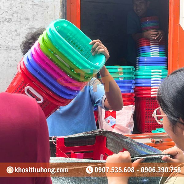 Thu Hồng - Đơn vị sỉ băng keo sợi thuỷ tinh uy tín Thu Hồng - Đơn vị sỉ băng keo sợi thuỷ tinh uy tín