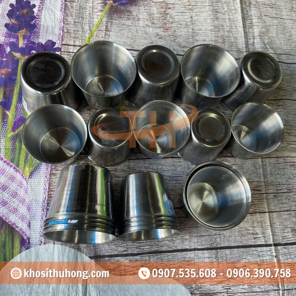 Thu Hồng - Nơi bỏ sỉ lon inox làm đá dày bền chuẩn chất lượng Thu Hồng - Nơi bỏ sỉ lon inox làm đá dày bền chuẩn chất lượng