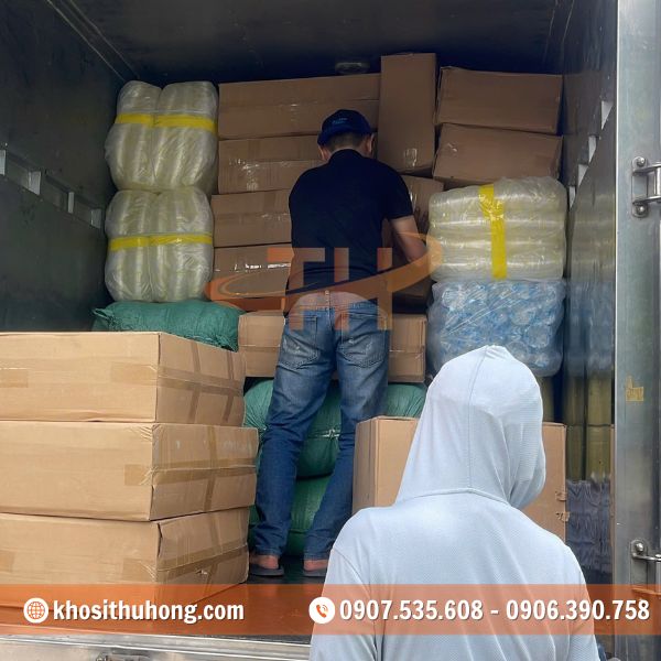 Thu Hồng - Nơi chuyên sỉ ly kim cương chất lượng Thu Hồng - Nơi chuyên sỉ ly kim cương chất lượng