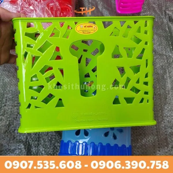 Hộp nhựa đựng đũa