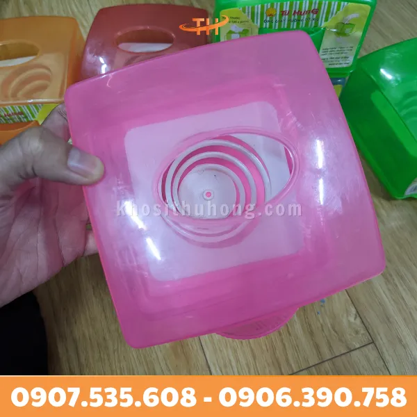 Hộp Đựng Khăn Giấy Lò Xo Vuông