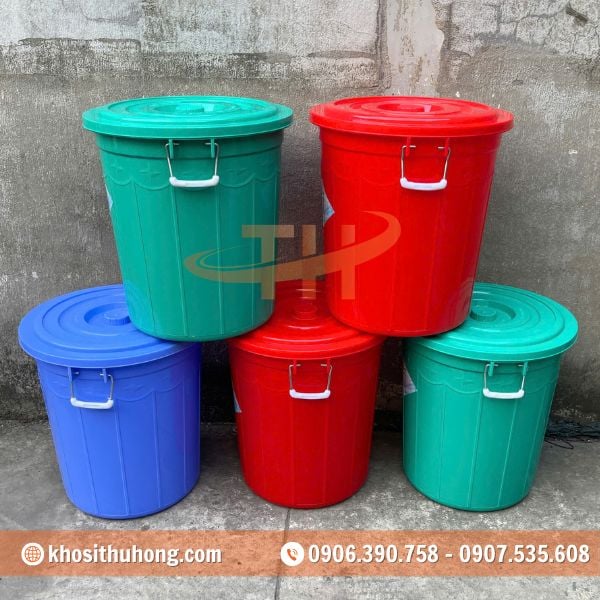 Thùng nhựa là sản phẩm được sử dụng rộng rãi trong nhiều lĩnh vực Thùng nhựa là sản phẩm được sử dụng rộng rãi trong nhiều lĩnh vực