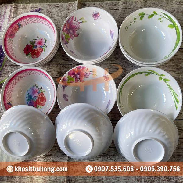 Tô nhựa melamine làm từ nhựa có độ cứng cao và chịu lực tốt Tô nhựa melamine làm từ nhựa có độ cứng cao và chịu lực tốt