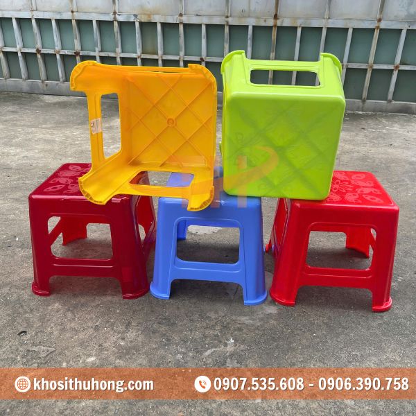 Ứng dụng linh hoạt của ghế nhựa lùn Ứng dụng linh hoạt của ghế nhựa lùn