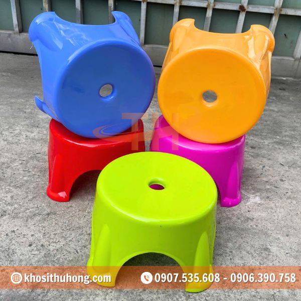 Ưu điểm khi nhập sỉ ghế nhựa mini mặt tròn Ưu điểm khi nhập sỉ ghế nhựa mini mặt tròn