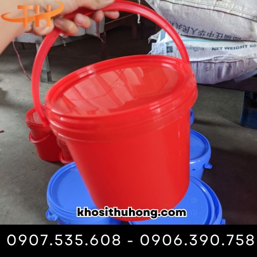 Xô nhựa có nắp