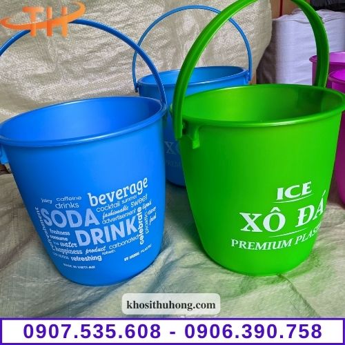 Xô đá nhựa nhiều màu sắc