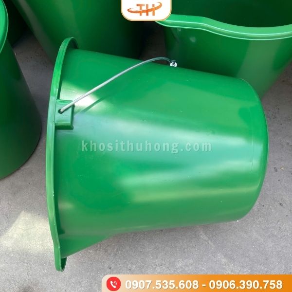 Xô nhựa miệng phễu chất lượng bền bỉ, sử dụng lâu dài Xô nhựa miệng phễu chất lượng bền bỉ, sử dụng lâu dài