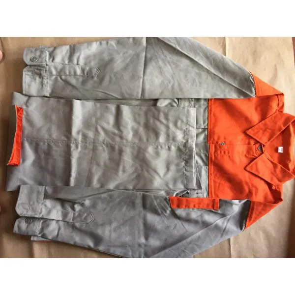 Bộ quần áo bảo hộ lao động