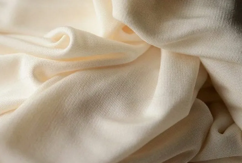 Điểm qua những lý do nên chọn chất liệu cotton poly