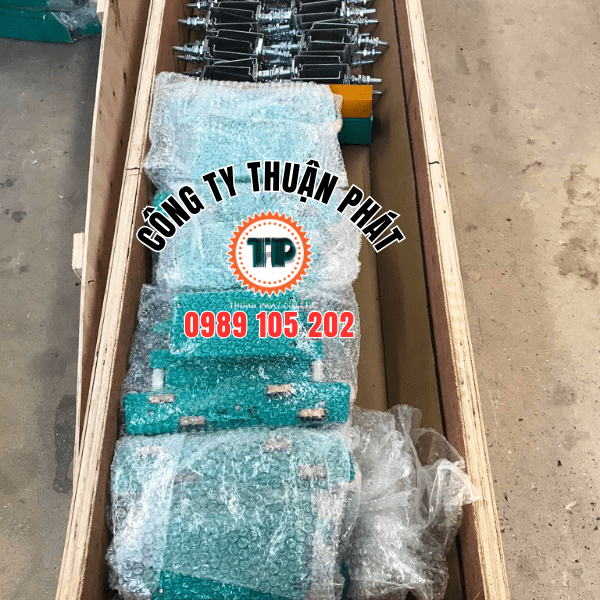 Mua ray điện hộp kín ở đâu? Mua ray điện hộp kín ở đâu?