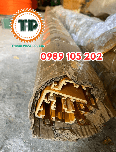 Ưu điểm vượt trội của ray điện hộp kín Ưu điểm vượt trội của ray điện hộp kín